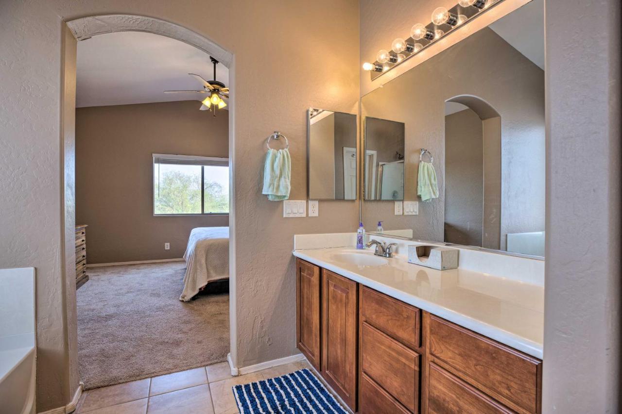 Maricopa Home With Outdoor Seating, 2 Mi To Golf! Bagian luar foto
